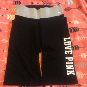 Women’s yoga pants